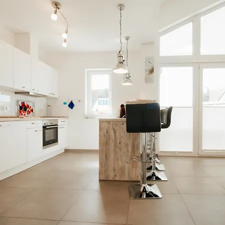 Lachmoewe Apartment *